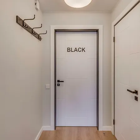 Appartamento Old Town Black